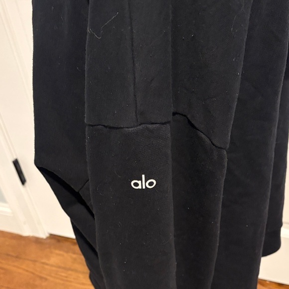 ALO Yoga Hoodie - Picture 3 of 8